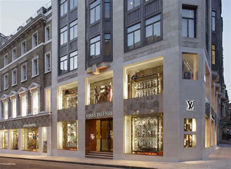 london louis vuitton store|louis vuitton london office.